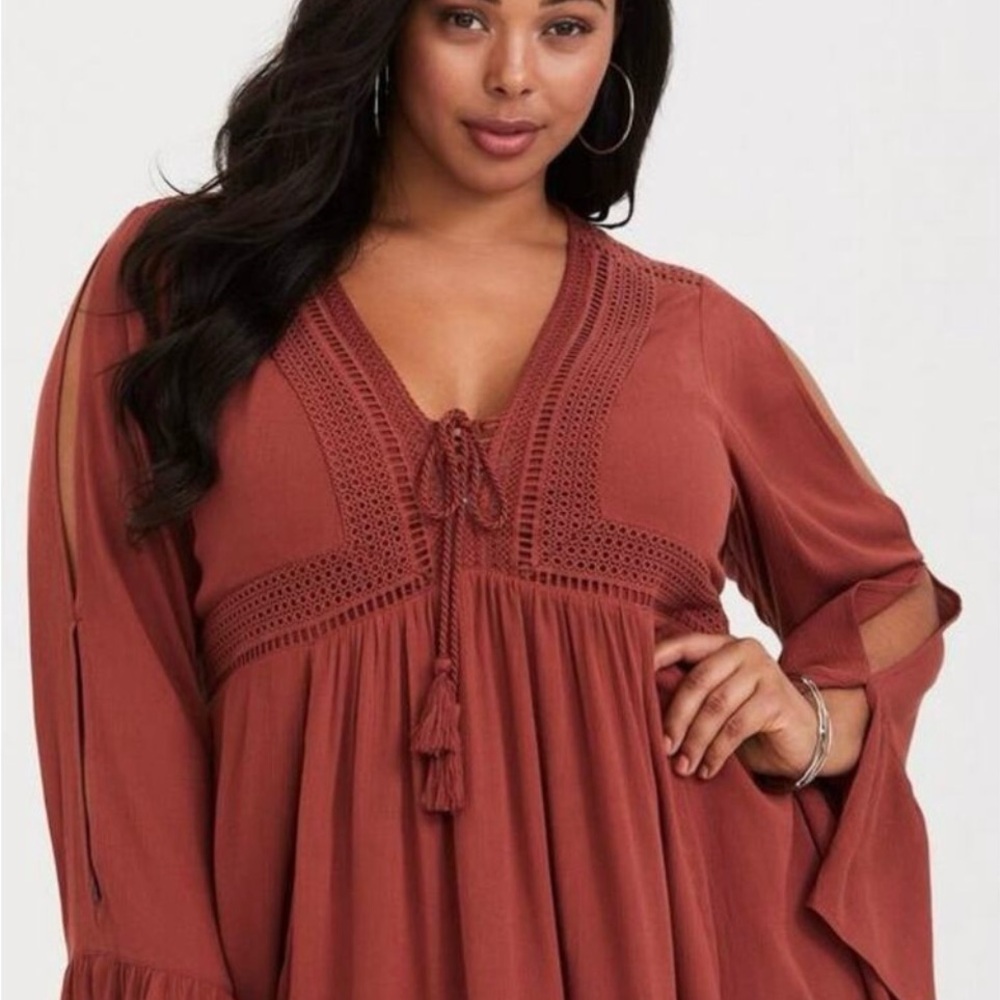 Torrid NWT Size 0 Rust Boho Crochet Detail Dress